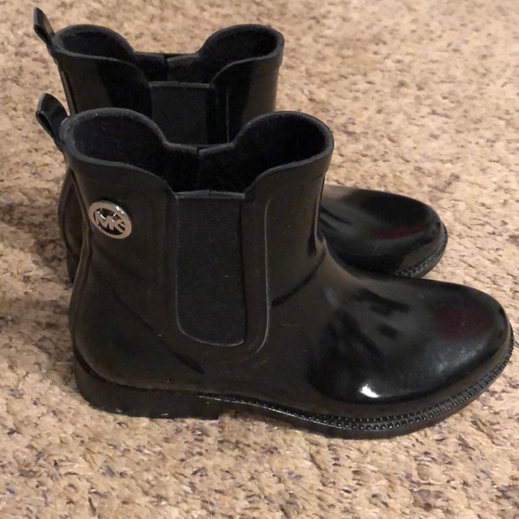 Michael Kors black rain booties - Picture 2 of 3